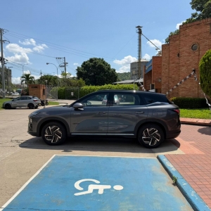 CAPTIVA EV AC 5P 4X2 TA 2026 PUS669_4